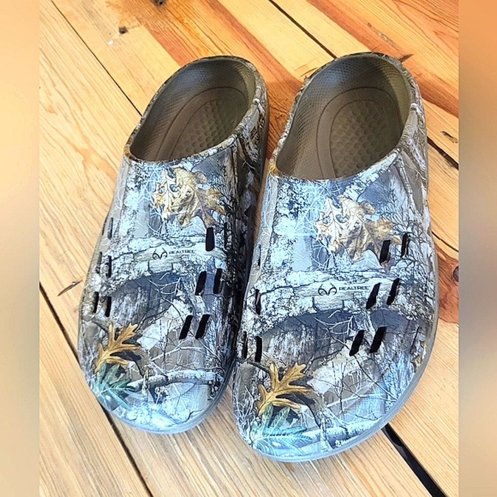Realtree Camouflauge Slip-On Shoes